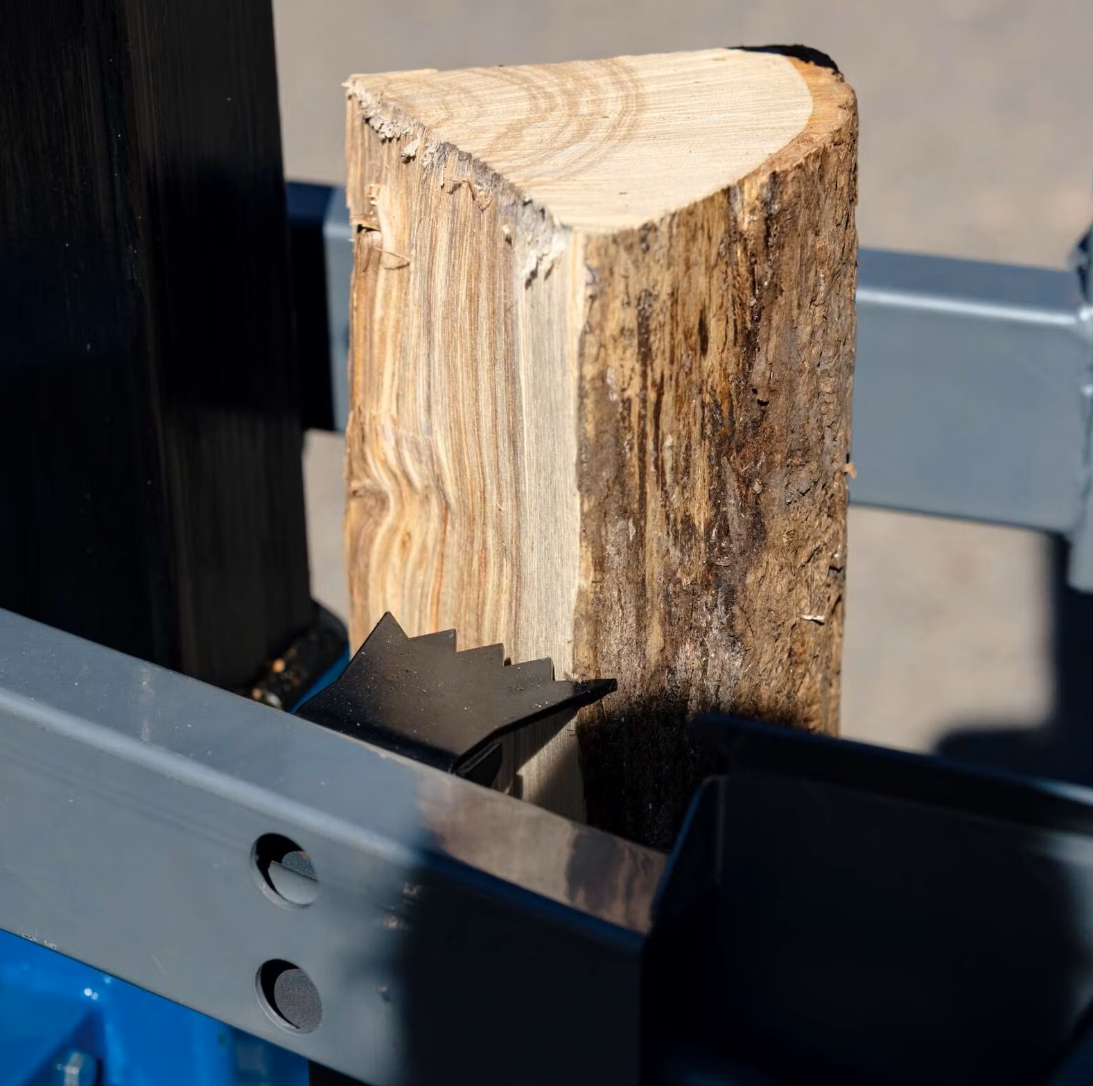 holzspalter stehend compact 8t scheppach 400v | 3500w | 7,95 tonnen | meterholzspalter | 1070mm spaltgutlänge | 350mm spaltdurchmesser holzspalter stehend compact 8t scheppach 400v | 3500w | 7,95 tonnen | meterholzspalter | 1070mm spaltgutlänge | 350mm spaltdurchmesser